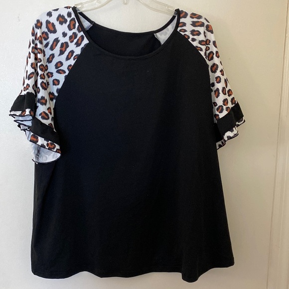 Black & Leopard Ruffle Blouse - Picture 2 of 2